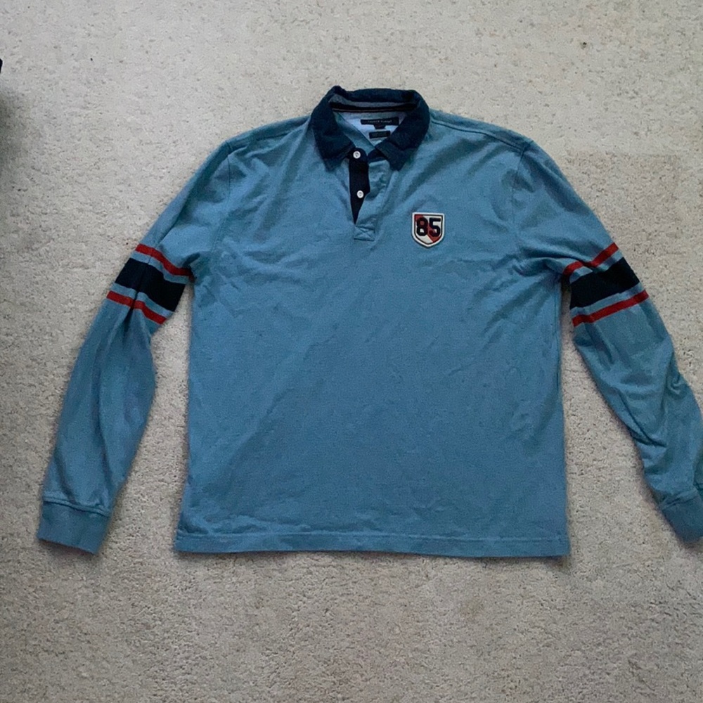 Large Tommy Hilfiger Collared Long Sleeve Shirt